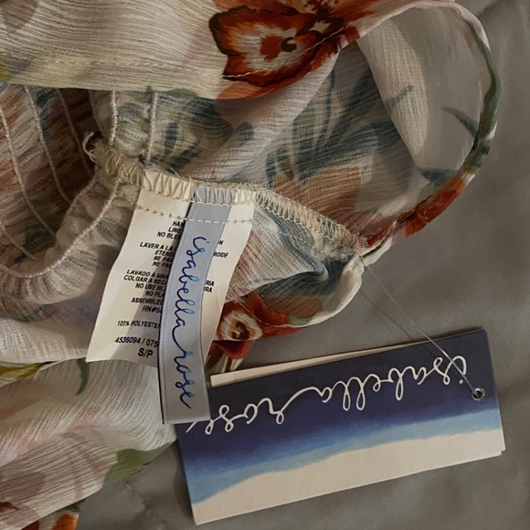 Isabella Rose Floral Top size s - Picture 5 of 5